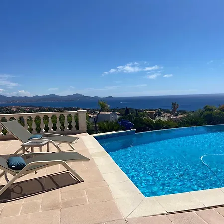 D'hote, Vue Exceptionnelle, A 5 Minutes De La Homestay Roquebrune-sur-Argens
